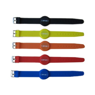  İzleme Bilekliği Etiketi RFID Etkinlik Bileklikleri